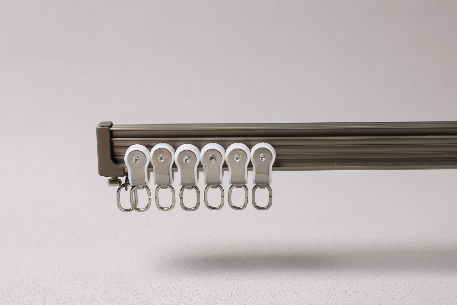 A10 · Curved track — image 1