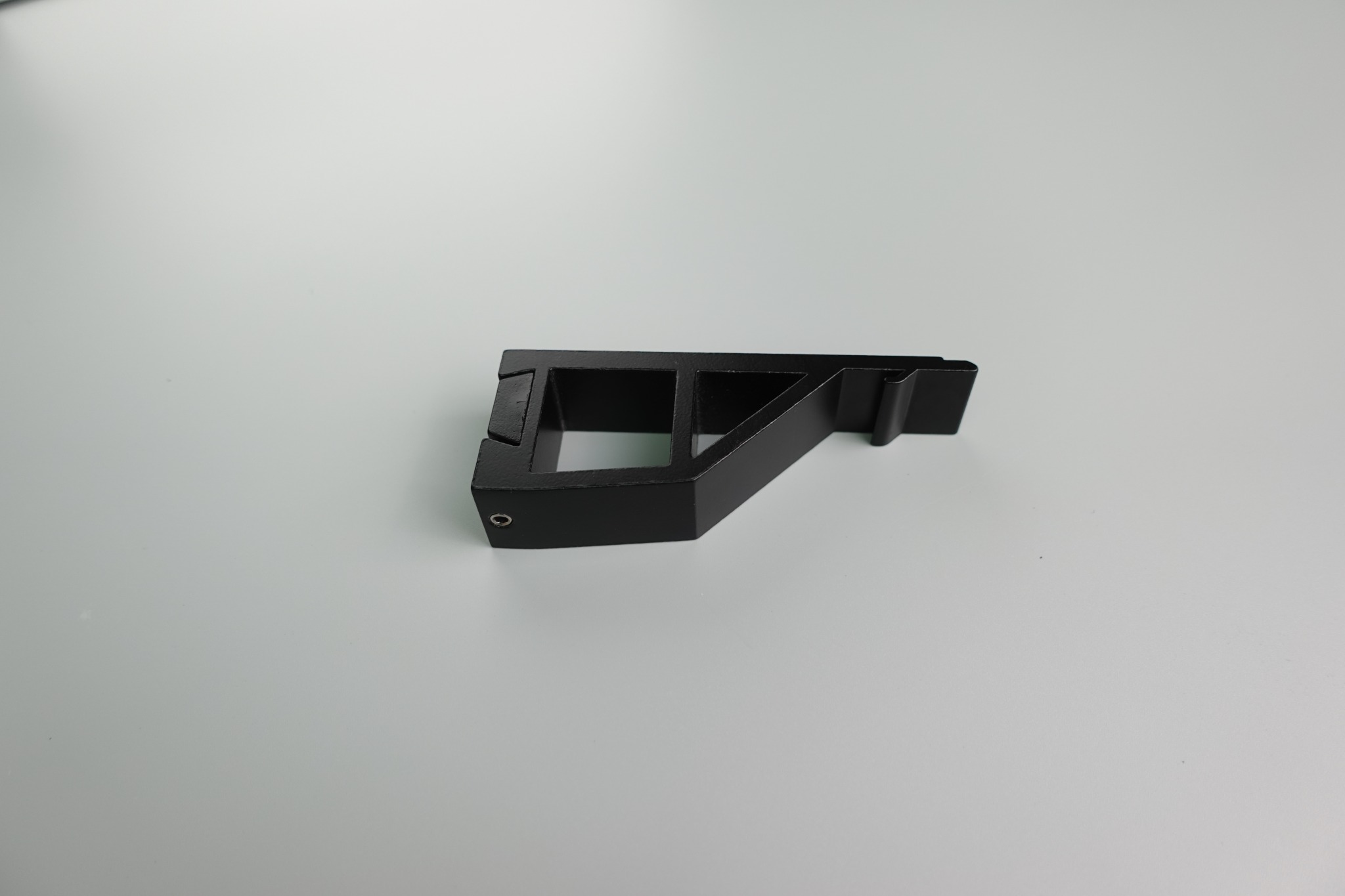 Banquet tier · Compact-space bracket — image 3