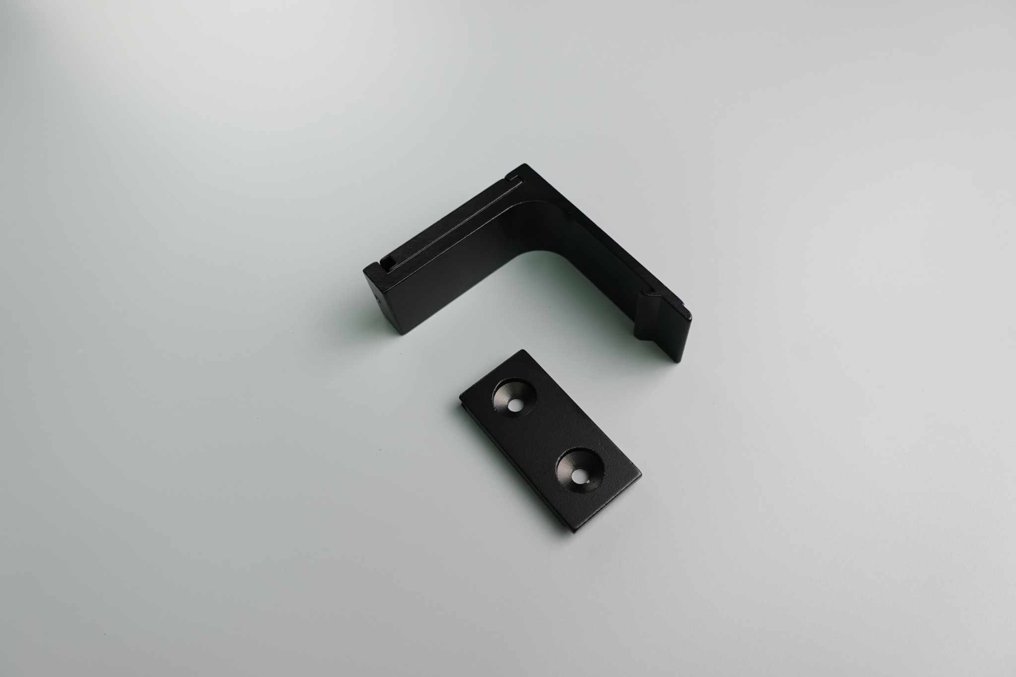 Banquet tier · Single-track bracket — image 3